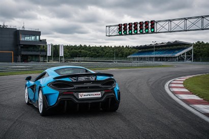Jazda McLaren 600LT po torze | 1-4 okrążenia | Super-Cars