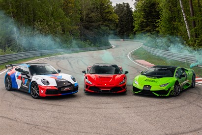 Jazda Ferrari F8 Tributo, Lamborghini Huracan i Porsche 911 Carrera 4 - pojedynek supersamochodów