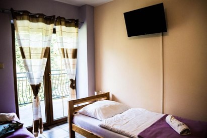 Romantyczny weekend dla dwojga w sercu lasu - Chata „na Końcu” Świata w Słopnicach