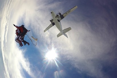 Skok ze spadochronem LOW-COST z filmowaniem -Wrocław (Mirosławice)