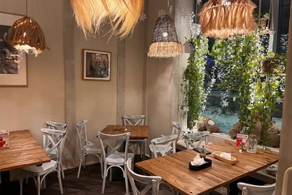 Grecka kolacja dla dwojga w Restauracji Kalimera Wariant I