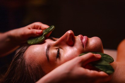 Masaż Kobido z kamieniami Gua Sha - Masaje SPA Wrocław