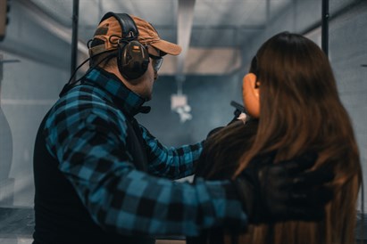 Pakiet policyjny: 35 strzałów – pistolet, rewolwer, shotgun – PM Shooter Warszawa