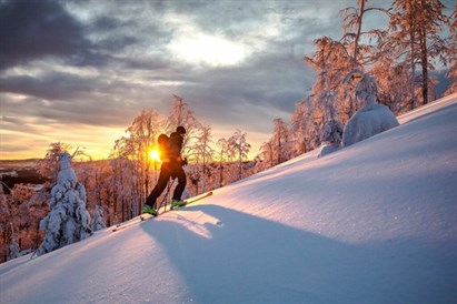 Weekend skiturowy w Gorcach: Narty i Relaks – Rivent