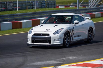 Pojedynek Devil-Cars: jazda Nissanem GT-R i Audi R8 po wybranym torze!