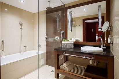 Romantyczny Pobyt dla Dwojga w Hotelu Verde z Winem i Wellness