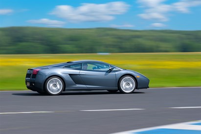 Voucher na jazdy supersamochodami do Devil-Cars