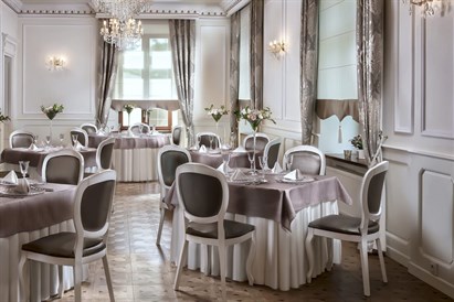 Kolacja w Restauracji Belle Epoque na przedmieściach Tarnowa