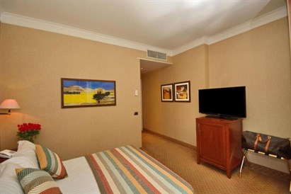 Romantyczny pobyt w Rzymie dla dwojga - LH Hotel Lloyd Roma