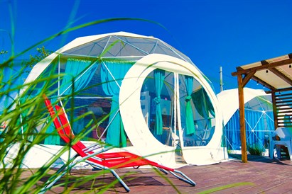 Nocleg w Domku Sferycznym ze śniadaniem przy Energylandii dla 5 osób - Holiday Park Zator