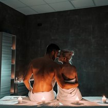 Pałacowe Love – kąpiel i masaż dla dwojga w Candela SPA