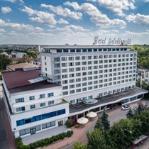 Nocleg dla Dwojga w Hotelu Gołębiewski w Białymstoku z dostępem do Parku Wodnego Tropikana