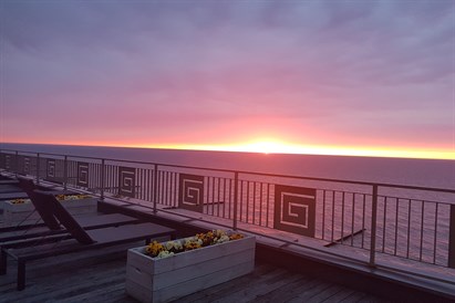 Wymarzony Urlop SPA dla Dwojga w Hotelu Lambert nad Morzem – 5 Nocy z Masażami i Live Cooking