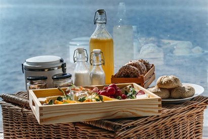 3 noce w domku na wodzie dla dwojga – HouseBoats Mielno