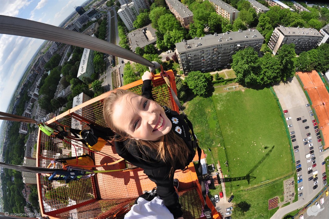 Skok na Bungee z Filmowaniem w Krakowie