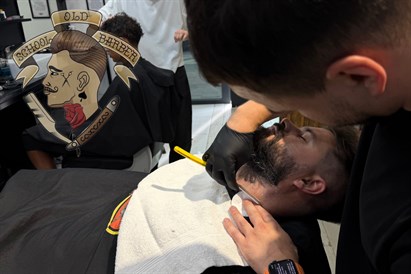 COMBO PREMIUM: włosy + broda, gorący ręcznik i brzytwa w OLD SCHOOL BarberShop Kraków