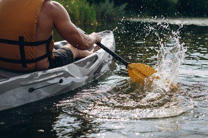 Wynajem kajaków na Jeziorze Głuszyńskim