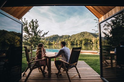 Słowenia: glamping dla dwojga – 2 noclegi w Chocolate Village