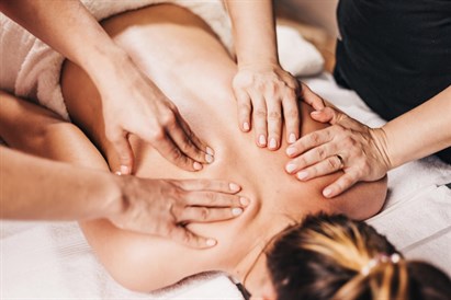 Masaż na cztery ręce w Studio FEU Wrocław