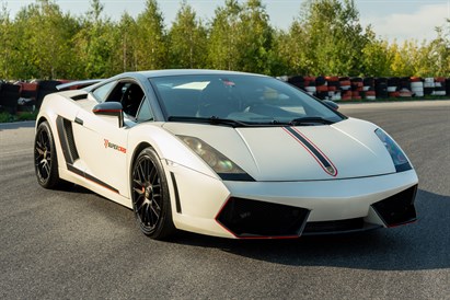 Jazda Lamborghini Gallardo z filmowaniem
