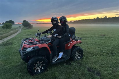 Jazda quadem dla dwojga w Dolinie Narwi w okolicach Łomży – QuadXtreme
