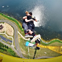 Skok na bungee dla dwojga w Poznaniu