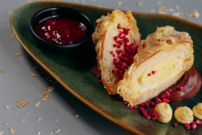 Sushi z przyjaciółmi w Suszarni we Wrocławiu (Hubska)