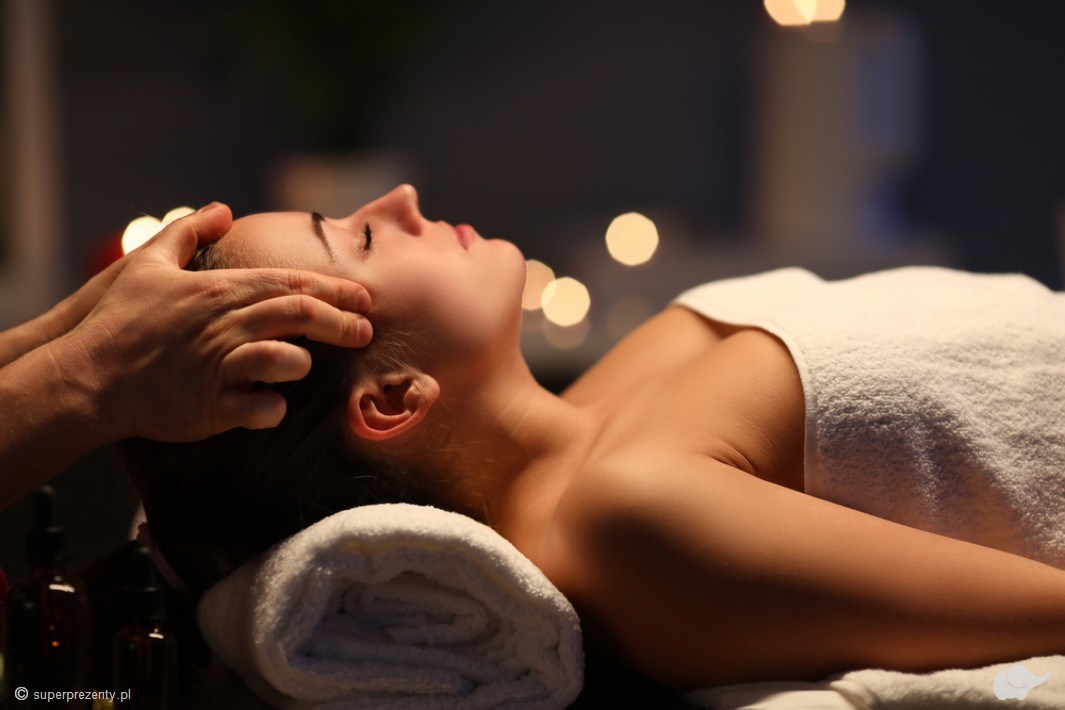 Masaż pleców, karku i głowy w Tao Tao Balijskie Spa 