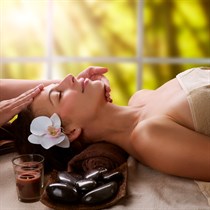 Tajski rytuał Blask Młodości w Amari Spa – 90 minut odmłodzenia