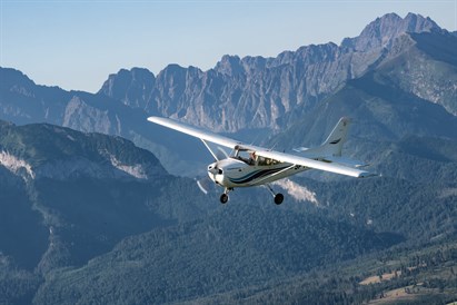 Niesamowity lot samolotem z widokiem na Giewont i Kasprowy Wierch