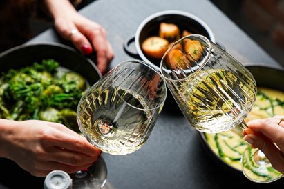 Z przyjaciółmi wszystko smakuje lepiej w Restauracji LOFT