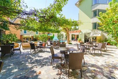 Toskania dla 2 osób – Hotel Cappelli z basenem i wyżywieniem