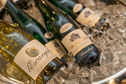 Voucher kwotowy na degustację wina lub whisky w Red Wine&Whisky