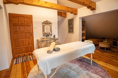 Masaż świecą aromatyczną – relaks i pielęgnacja w PioMed