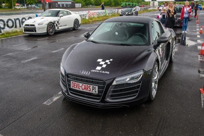Pojedynek Devil-Cars: jazda Nissanem GT-R i Audi R8 po wybranym torze!