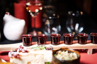 Regionalny obiad z degustacją alkoholi w Krakowie – Aquarius