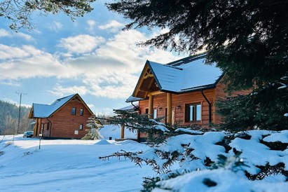 Pobyt dla dwojga w Bieszczadach z jacuzzi, sauną i ogniskiem w lesie