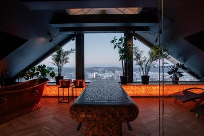 Relaks w Łaźni z butelką wina i noc w Apartamencie w Wodnej Wieży