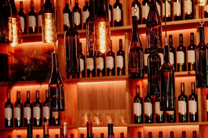 Romantyczna degustacja win w mazowieckiej Toskanii i winem w prezencie - Winnica Dwórzno dla dwojga