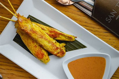 Tajska kolacja dla dwojga w restauracji San Thai w Warszawie